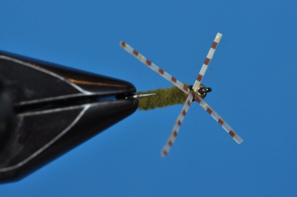 Cap Spider Fly Step-by-Step