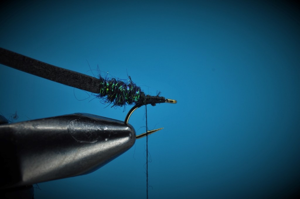 Narova Beetle Fly Step-by-Step