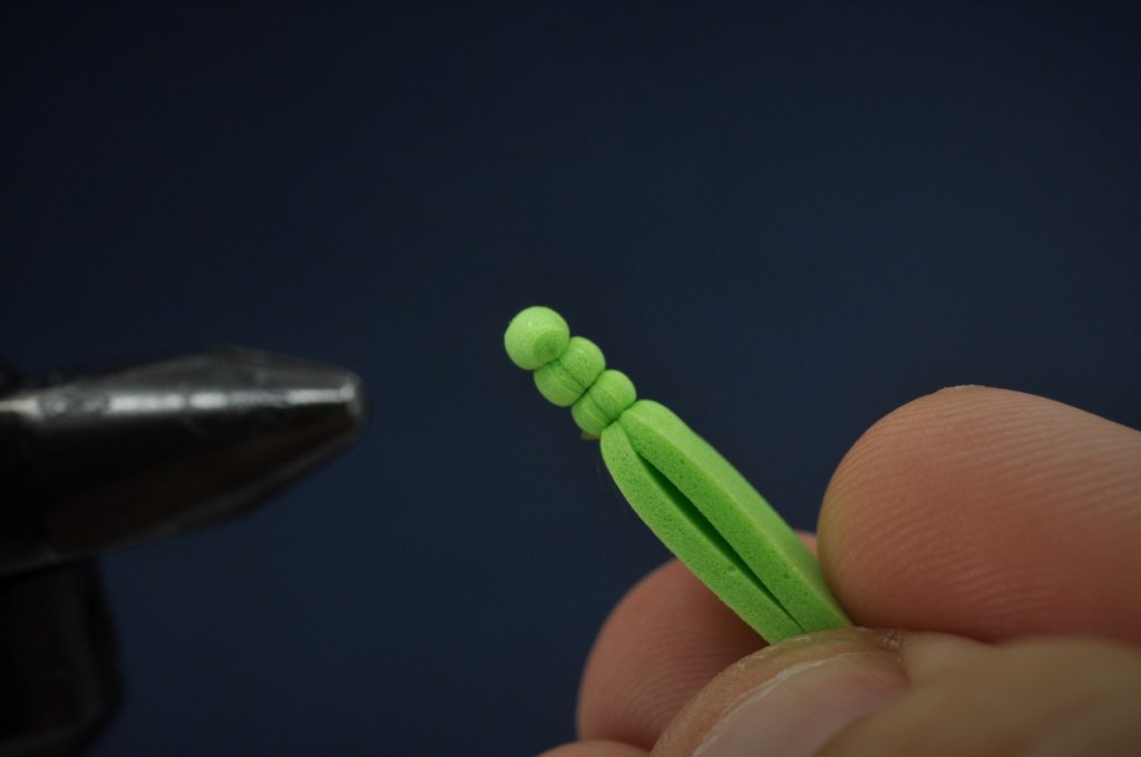 Extended Body Grasshopper Step-by-Step